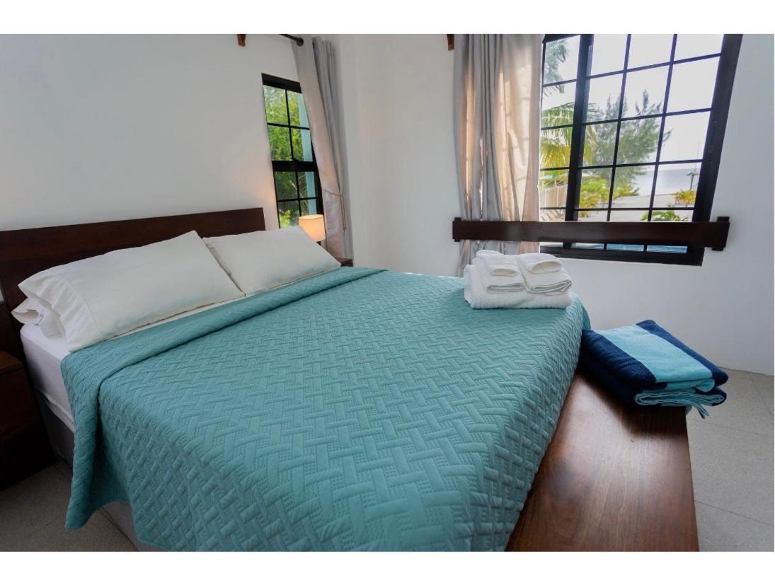Bay Towers Aparthotel Caye Caulker Εξωτερικό φωτογραφία
