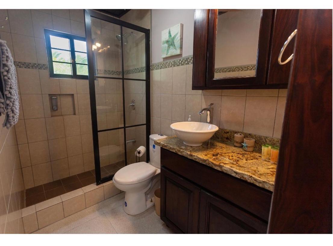 Bay Towers Aparthotel Caye Caulker Εξωτερικό φωτογραφία