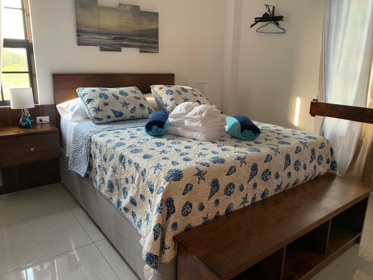 Bay Towers Aparthotel Caye Caulker Εξωτερικό φωτογραφία